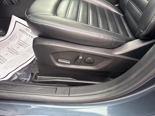 used 2024 Ford Edge car, priced at $26,994