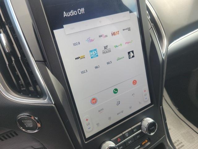 used 2024 Ford Edge car, priced at $29,994