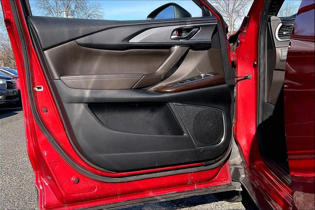 used 2022 Mazda CX-9 car, priced at $26,990