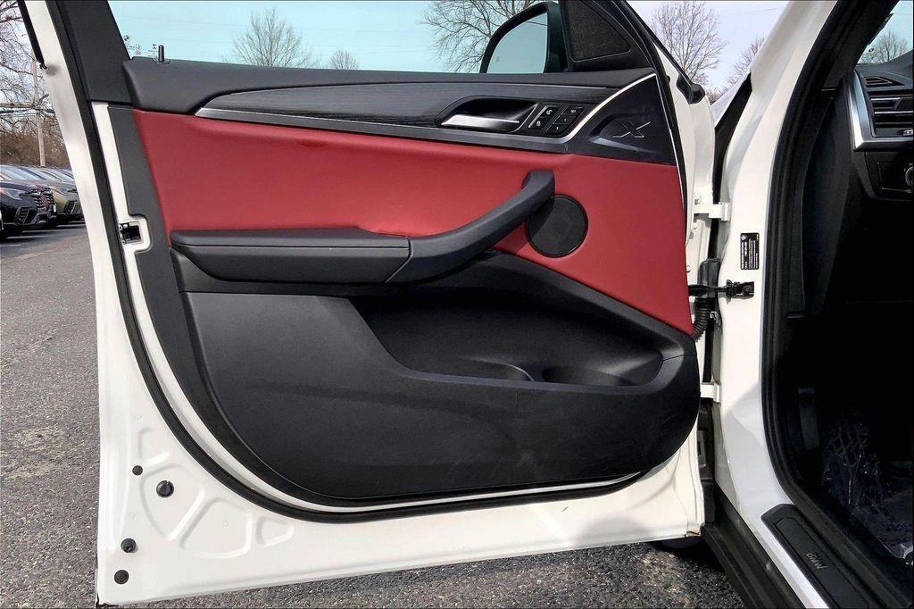 used 2023 BMW X4 car, priced at $35,994