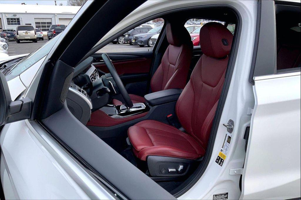used 2023 BMW X4 car, priced at $35,994