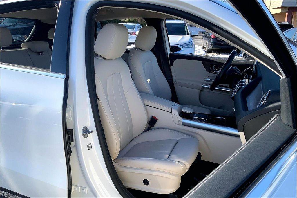 used 2023 Mercedes-Benz GLA 250 car, priced at $30,472