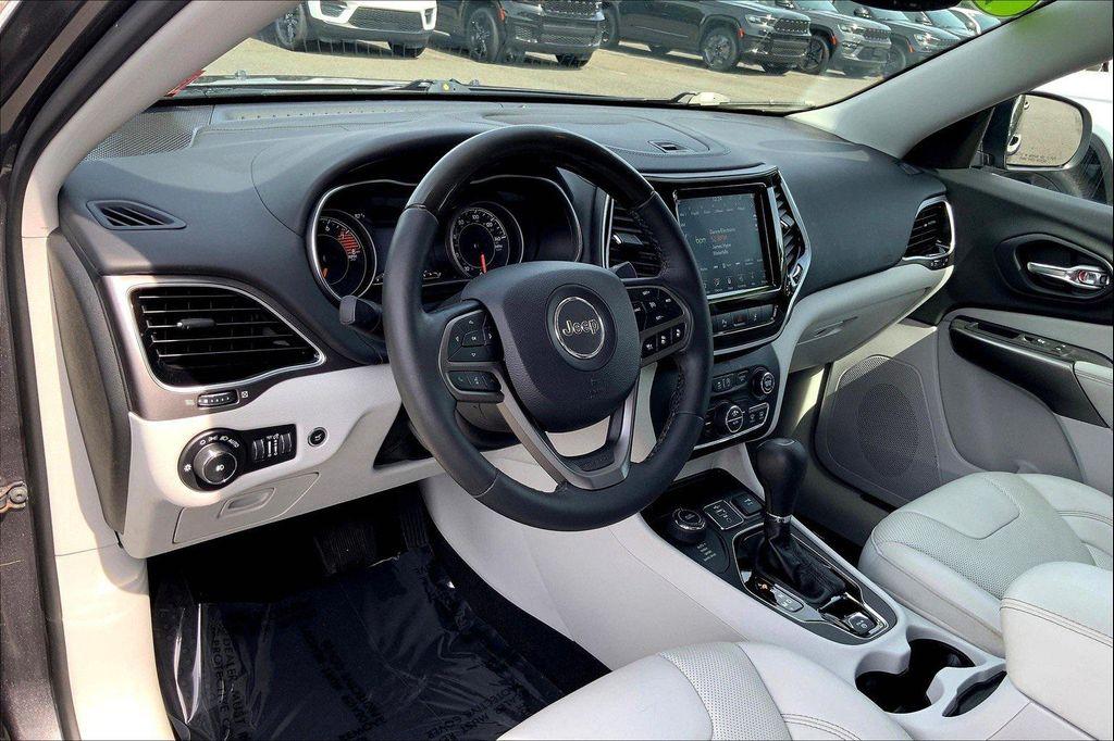 used 2019 Jeep Cherokee car, priced at $19,990