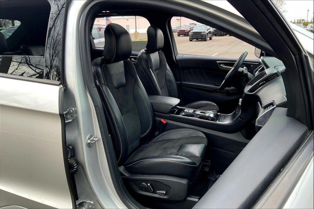 used 2019 Ford Edge car, priced at $15,990