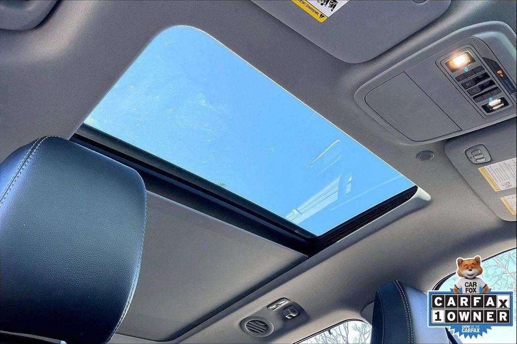 used 2024 Ford Explorer car, priced at $29,131