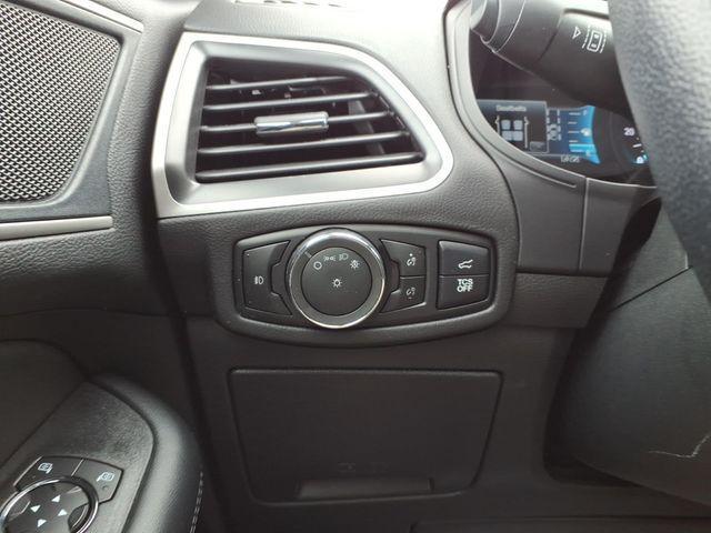 used 2024 Ford Edge car, priced at $26,454