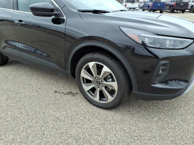 used 2025 Ford Escape car, priced at $26,500