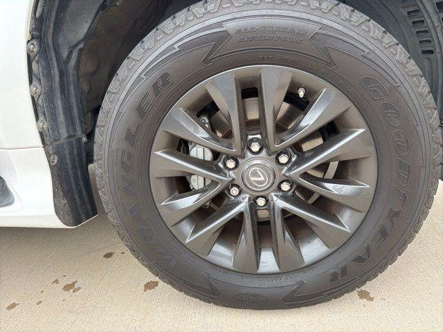 used 2022 Lexus GX 460 car, priced at $48,999