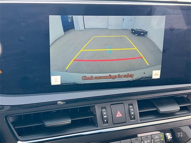 used 2023 Lexus ES 350 car, priced at $36,700