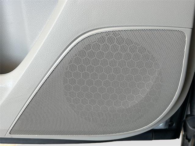 used 2020 Acura MDX car, priced at $25,250