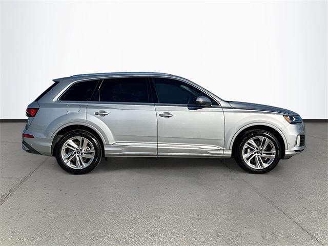 used 2022 Audi Q7 car, priced at $30,250