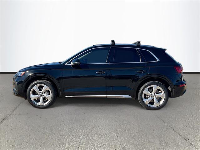 used 2021 Audi Q5 car, priced at $27,600