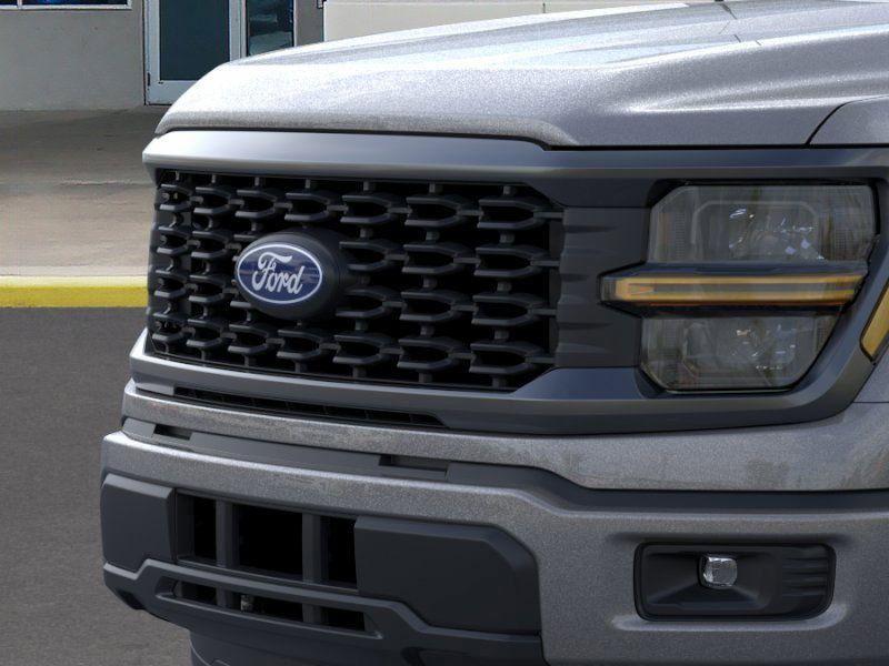new 2025 Ford F-150 car, priced at $40,504