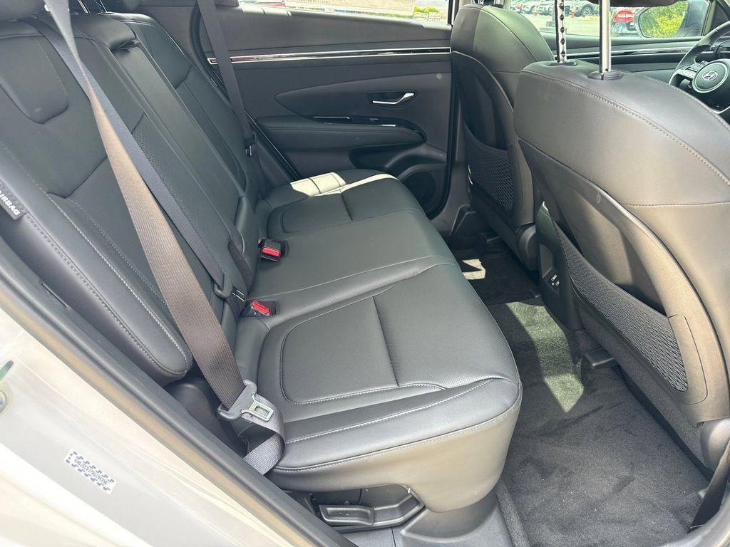 used 2024 Hyundai TUCSON Hybrid car, priced at $34,000