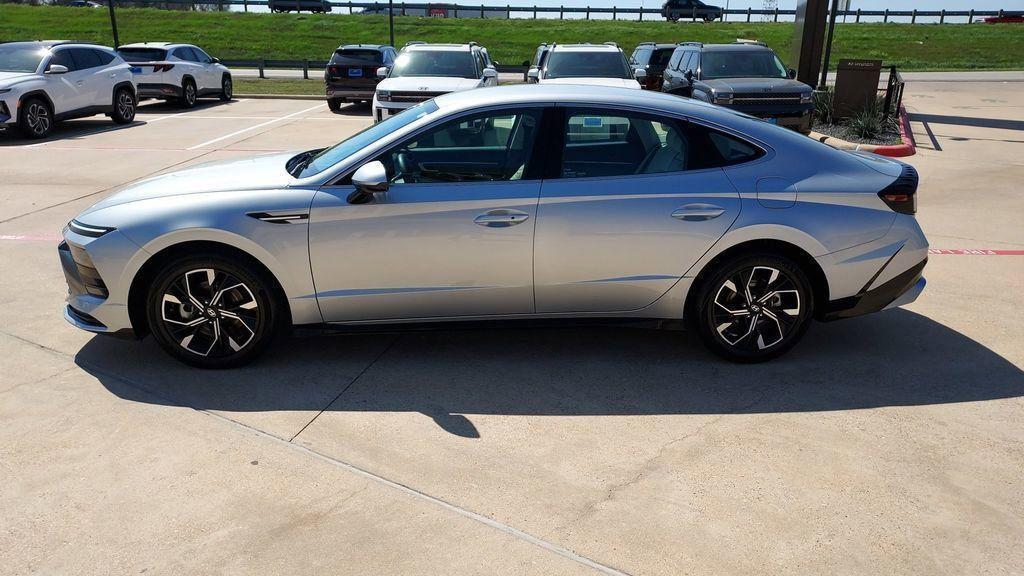 used 2024 Hyundai Sonata car, priced at $20,592