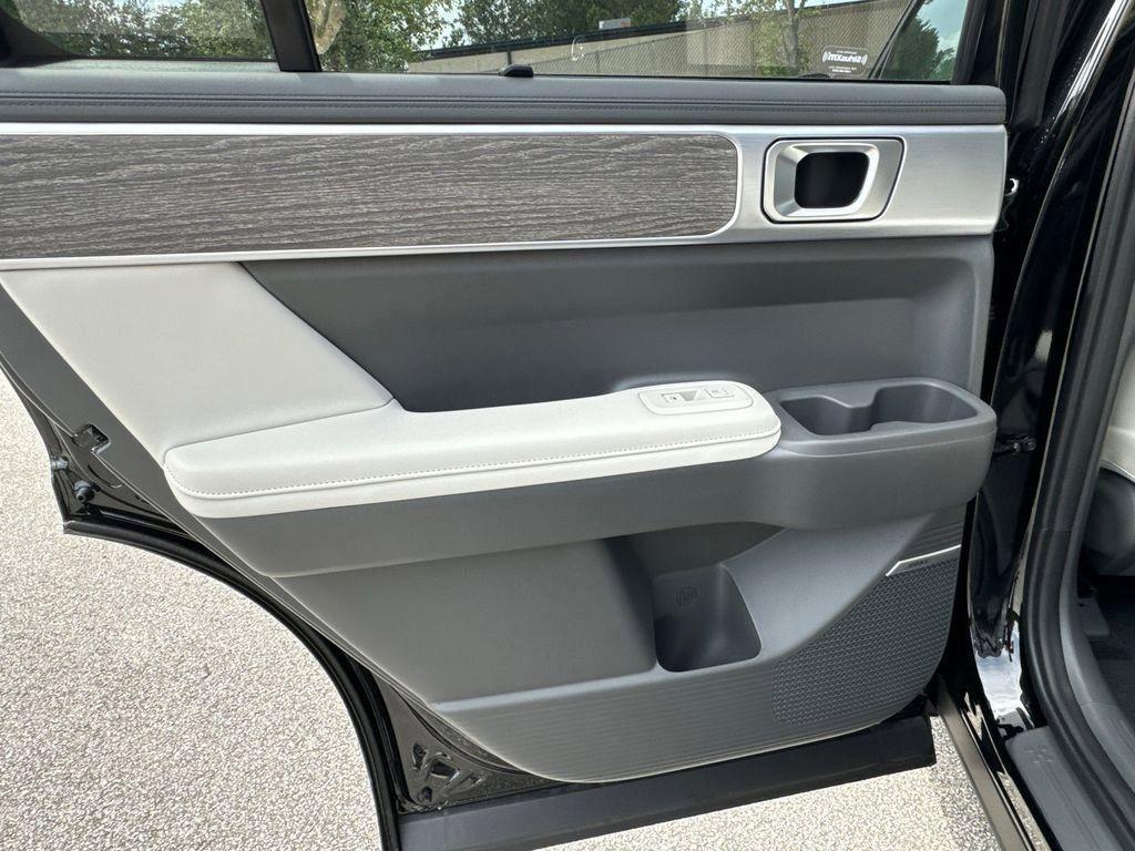 new 2024 Hyundai Santa Fe car, priced at $39,155