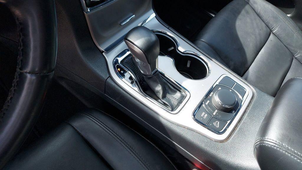 used 2022 Jeep Grand Cherokee WK car, priced at $19,595