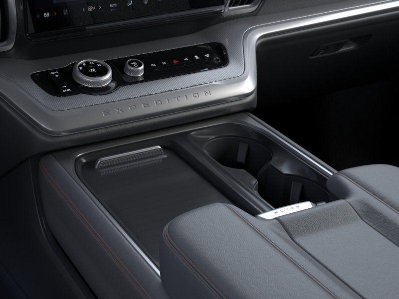 new 2025 Ford Expedition Max car, priced at $68,995