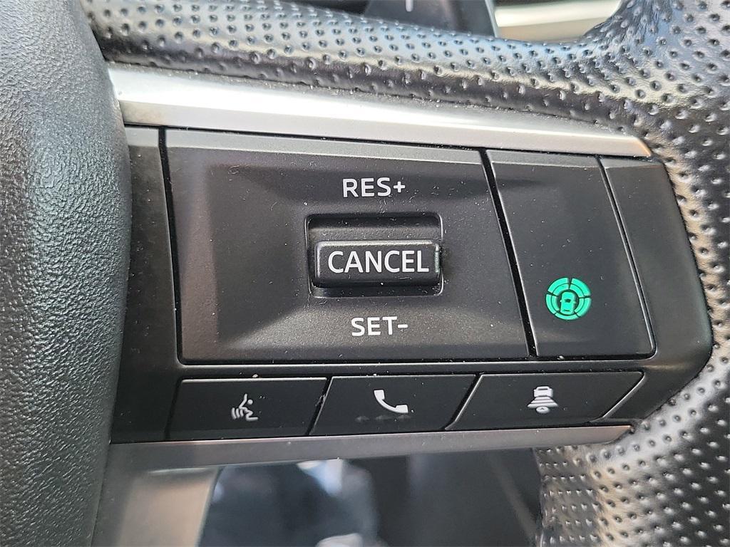 used 2024 Mitsubishi Outlander car, priced at $24,296