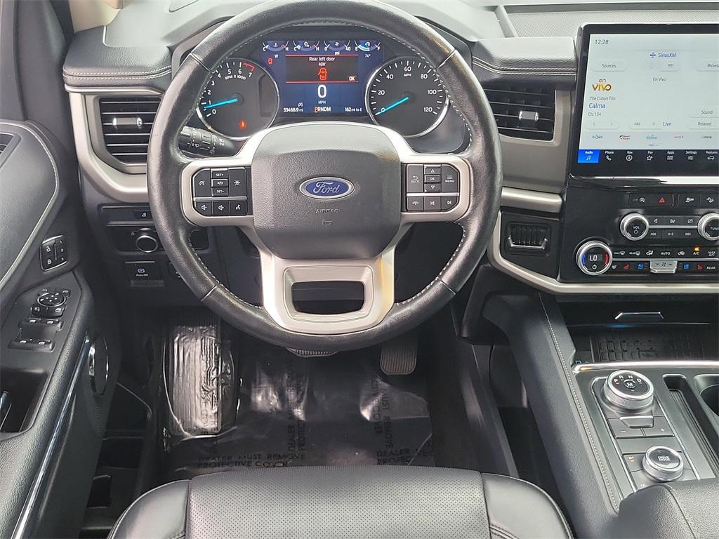 used 2024 Ford Expedition car, priced at $41,130