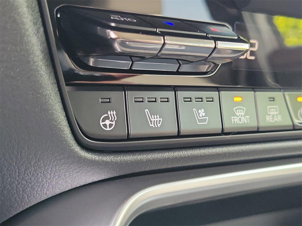 new 2026 Mazda CX-70 car, priced at $47,730