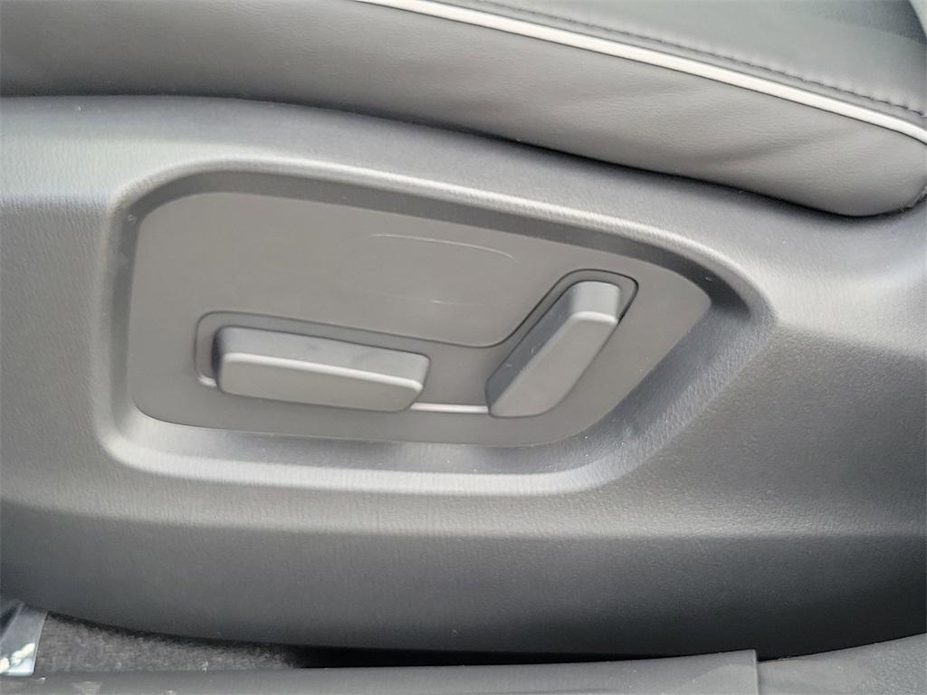 new 2025 Mazda CX-5 car, priced at $30,490