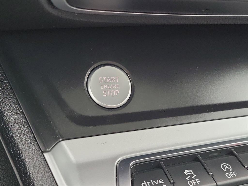 used 2020 Audi Q3 car, priced at $21,106