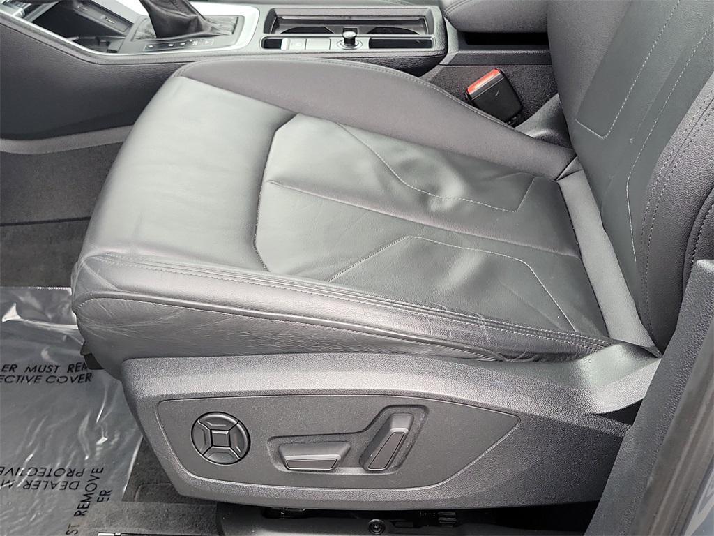 used 2020 Audi Q3 car, priced at $21,106