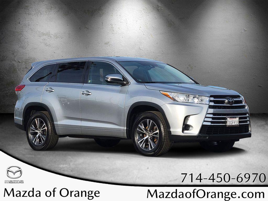 used 2017 Toyota Highlander car, priced at $19,113