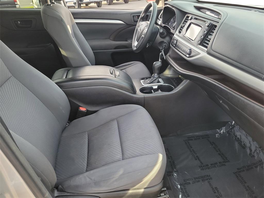 used 2017 Toyota Highlander car, priced at $19,835