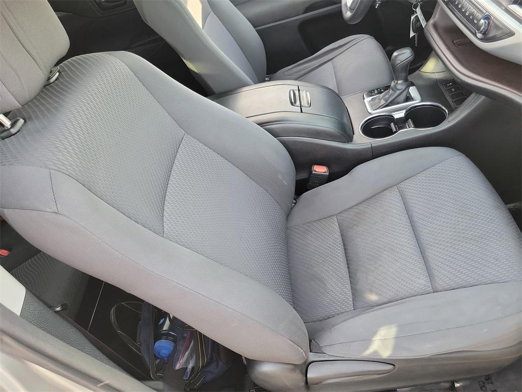 used 2017 Toyota Highlander car, priced at $19,835