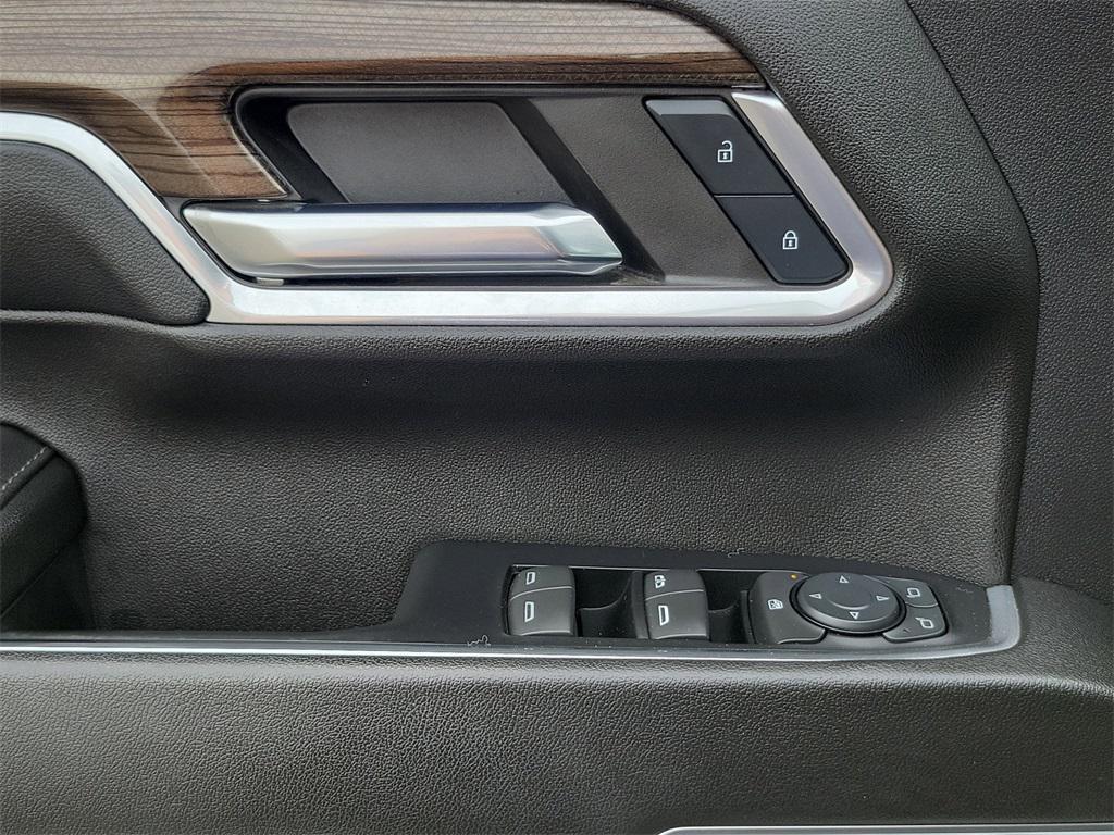 used 2024 Chevrolet Silverado 2500 car, priced at $54,251