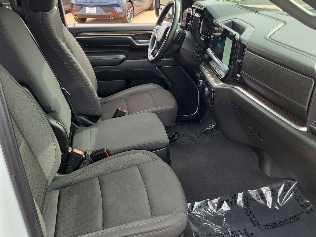 used 2024 Chevrolet Silverado 2500 car, priced at $53,734