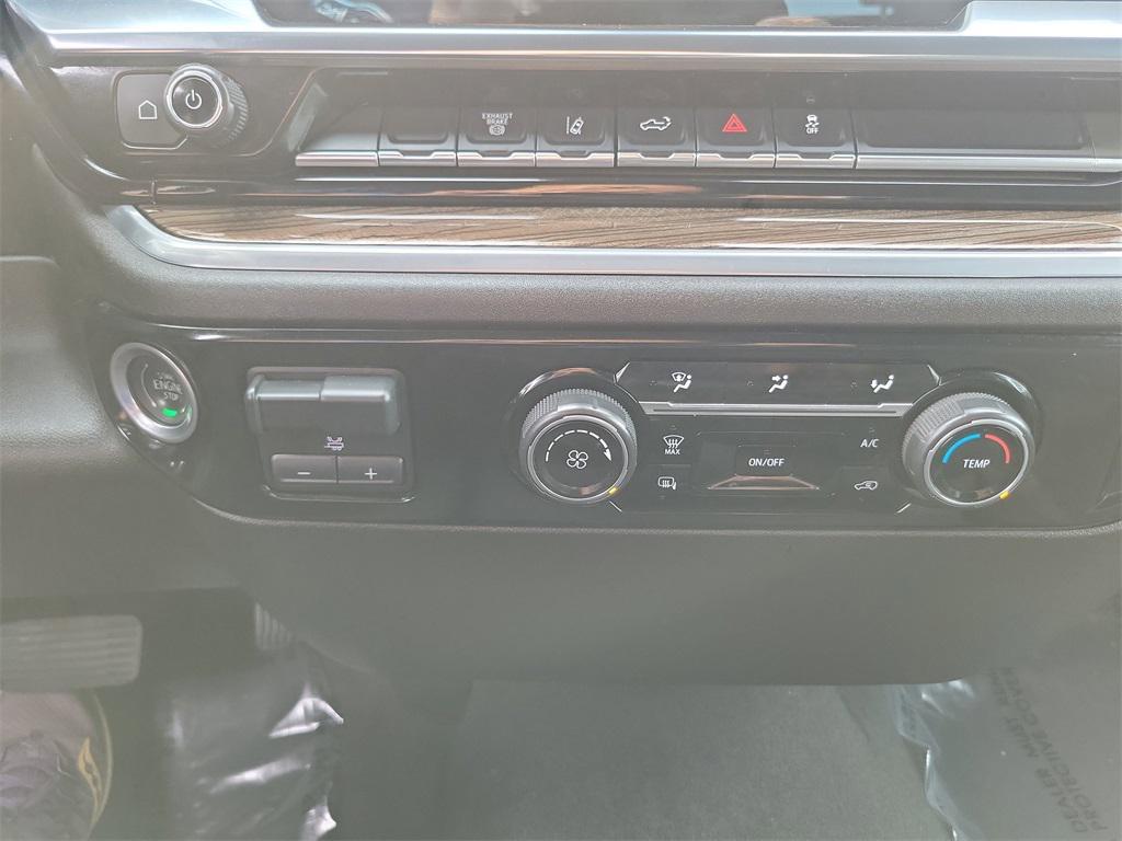 used 2024 Chevrolet Silverado 2500 car, priced at $54,251