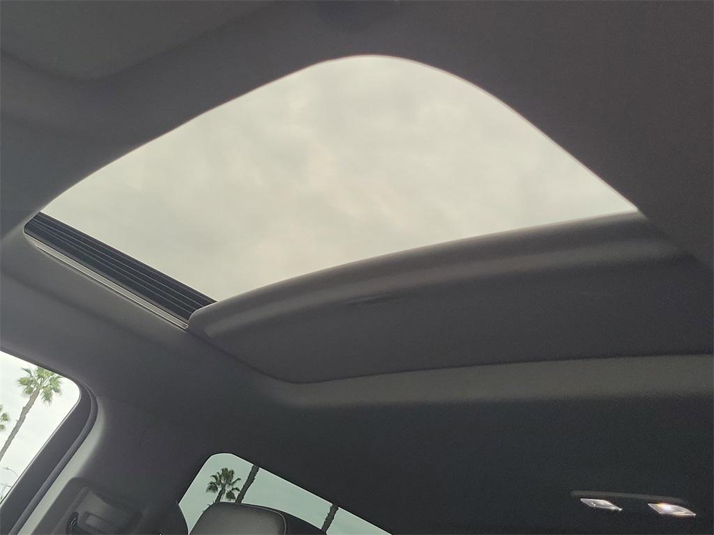 used 2025 GMC Sierra 1500 car, priced at $51,367