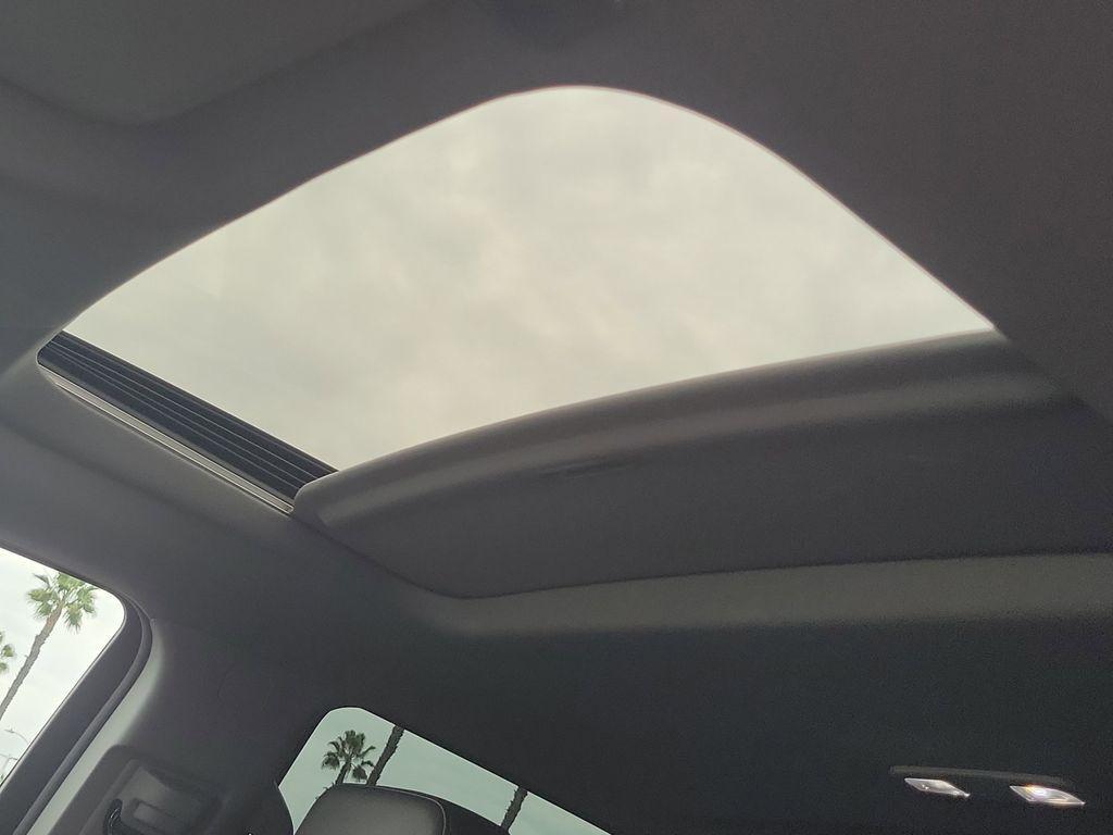 used 2025 GMC Sierra 1500 car, priced at $50,977