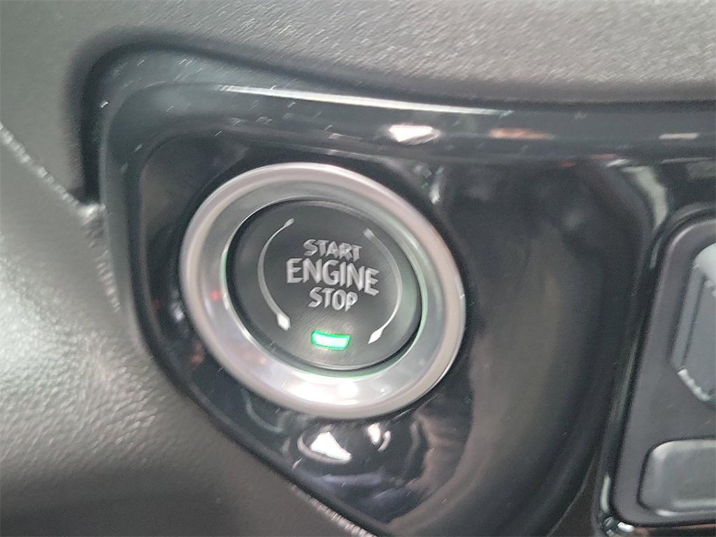 used 2025 GMC Sierra 1500 car, priced at $51,367