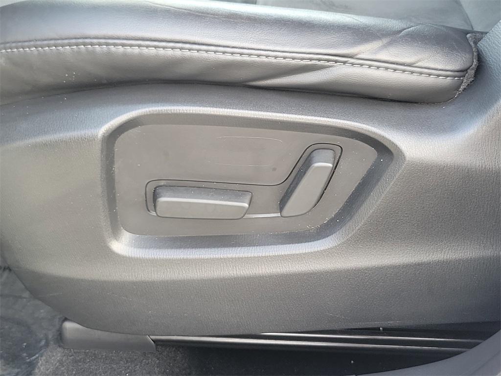 used 2023 Mazda CX-5 car, priced at $23,770