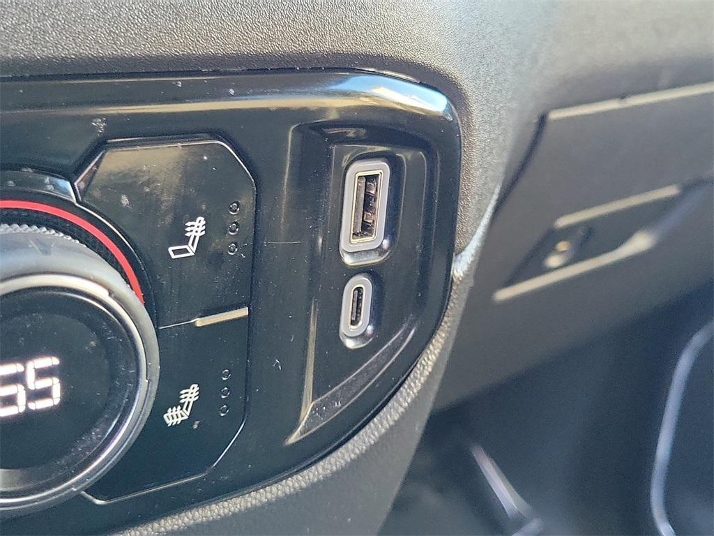 used 2023 Chevrolet Silverado 1500 car, priced at $40,536