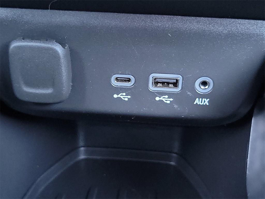 used 2022 Chevrolet TrailBlazer car, priced at $22,929