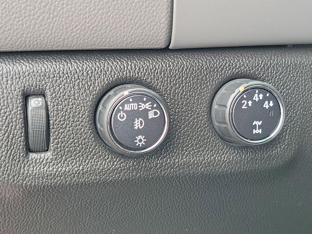 used 2015 Chevrolet Colorado car, priced at $17,715