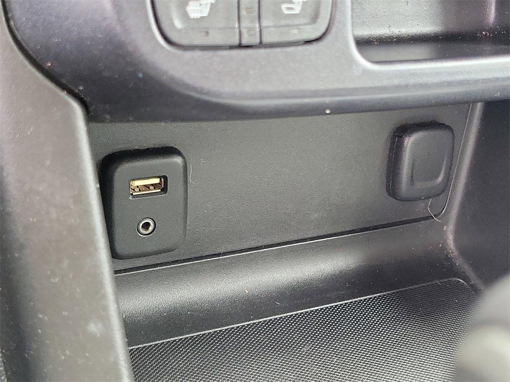 used 2015 Chevrolet Colorado car, priced at $19,870