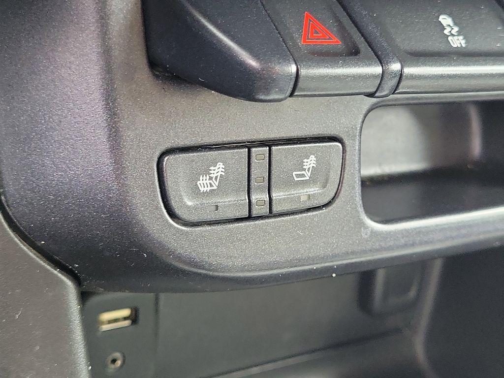 used 2015 Chevrolet Colorado car, priced at $17,715