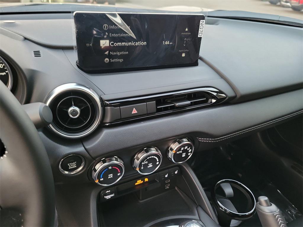 new 2025 Mazda MX-5 Miata RF car, priced at $39,400