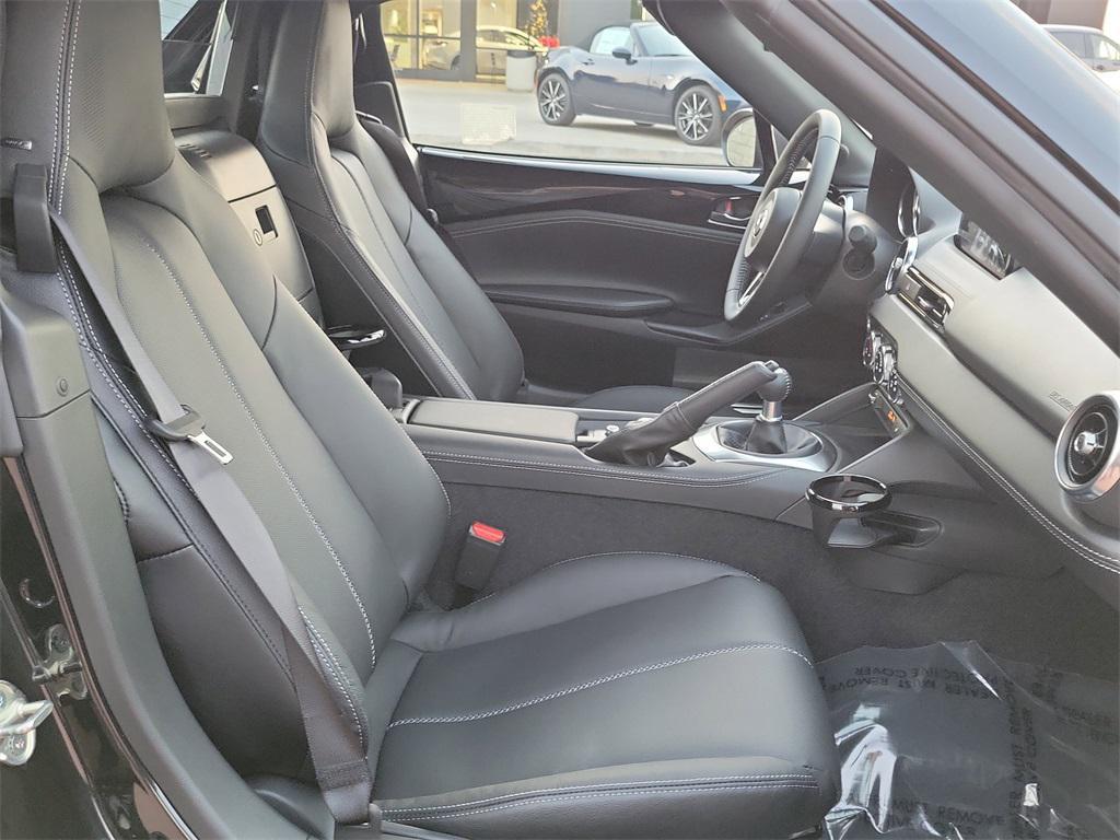new 2025 Mazda MX-5 Miata RF car, priced at $39,400