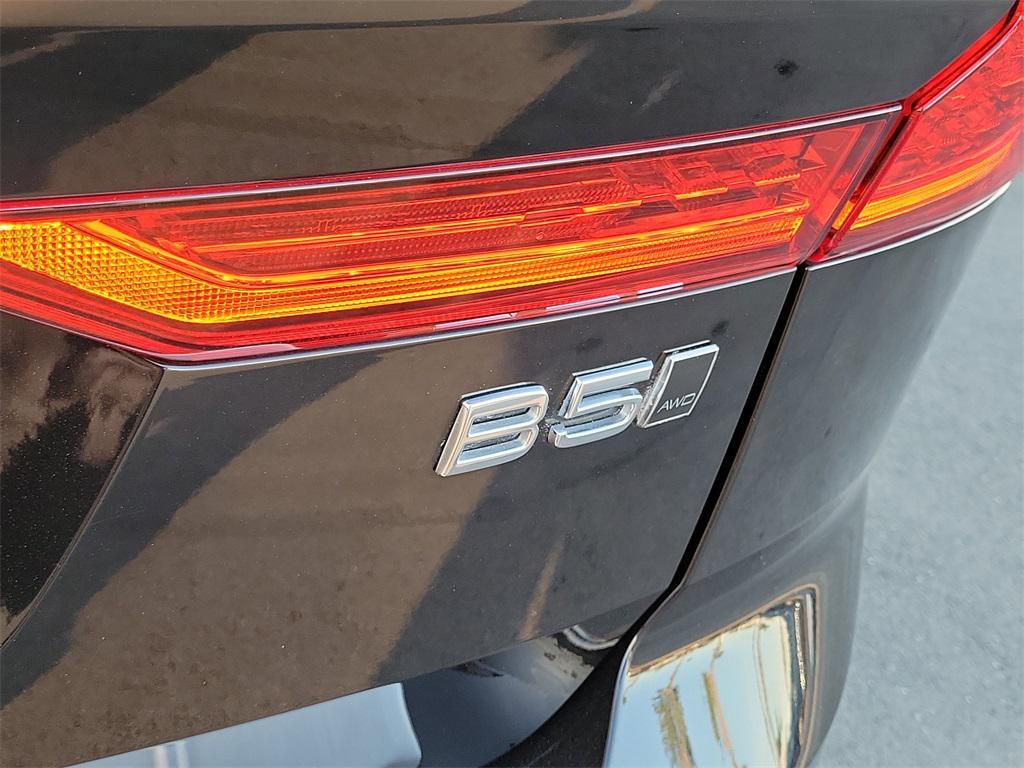 used 2023 Volvo XC60 car, priced at $28,164