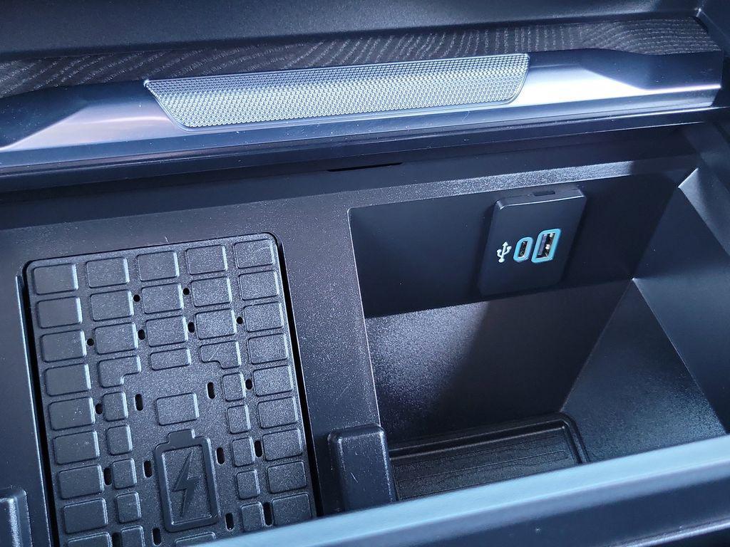 used 2024 Ford F-250 car, priced at $81,756