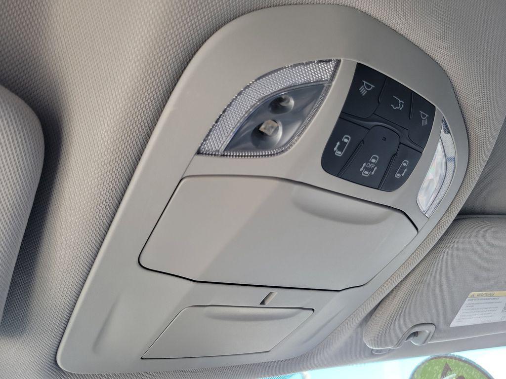 used 2021 Chrysler Pacifica Hybrid car, priced at $23,529