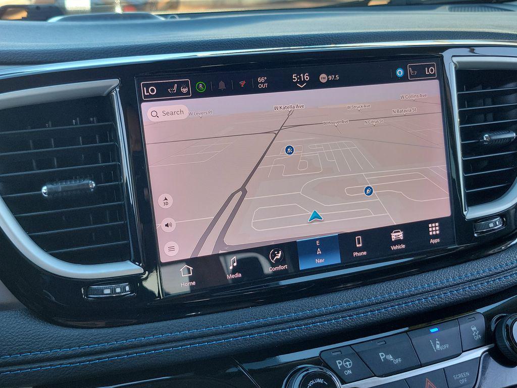 used 2021 Chrysler Pacifica Hybrid car, priced at $23,529