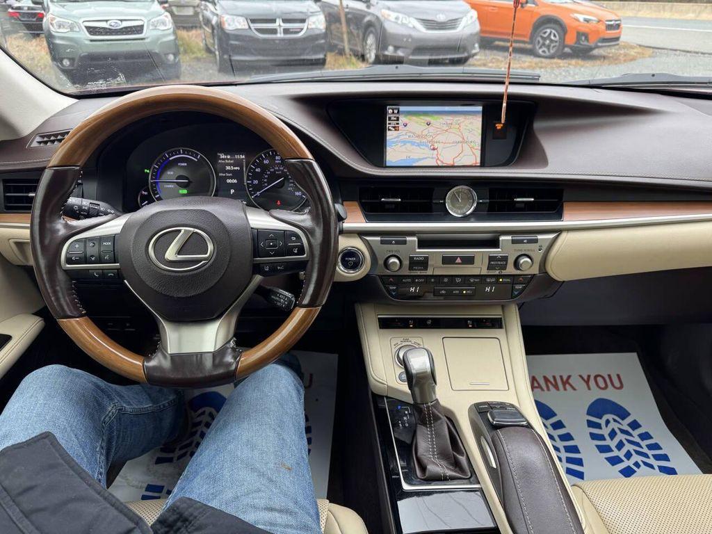 used 2018 Lexus ES 300h car, priced at $16,495